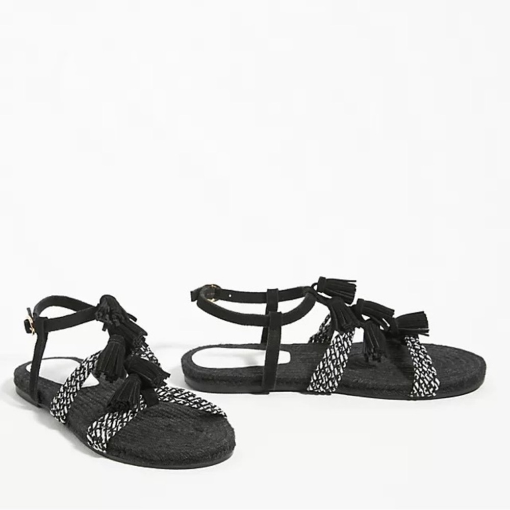 NWT ANTHROPOLOGIE FRINGED ROPE
SANDALS IN BLACK Size 9 M